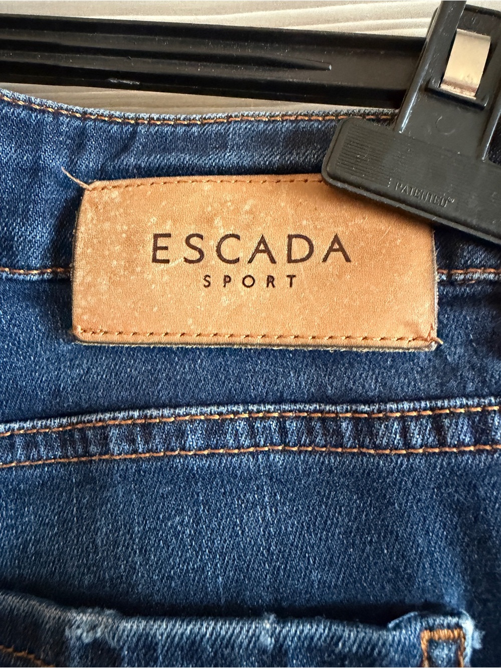 Jean Droit Escada Sport – Taille 44